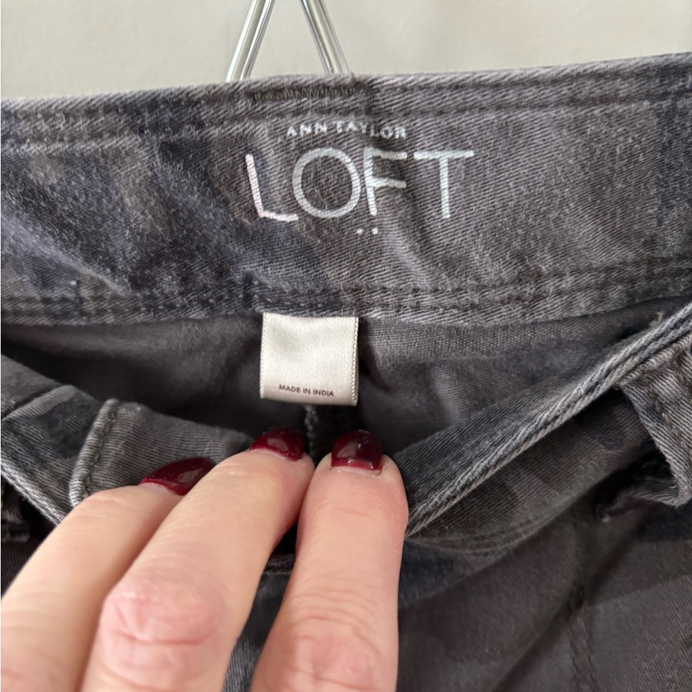 LOFT Gray Camouflage Trousers - Picture 5 of 8